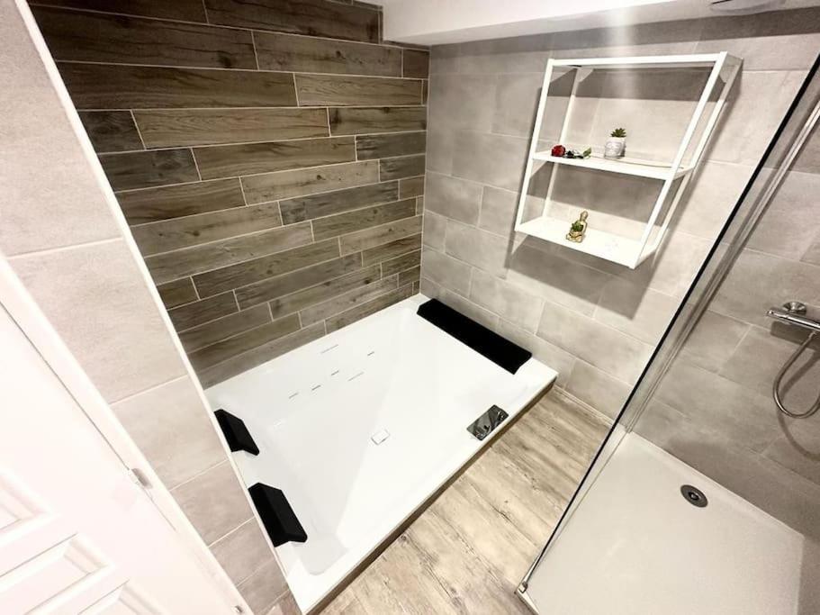 L'Evasion - Climatise - Jardin - Plage - Jacuzzi Perpinhã Exterior foto
